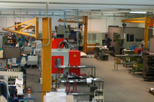 Officina Meccanica di tornitura e di fresatura